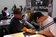 OLIVE SHOW: Bzučení strojku zalézalo pod kůži. Na Tattoo Convention doslova